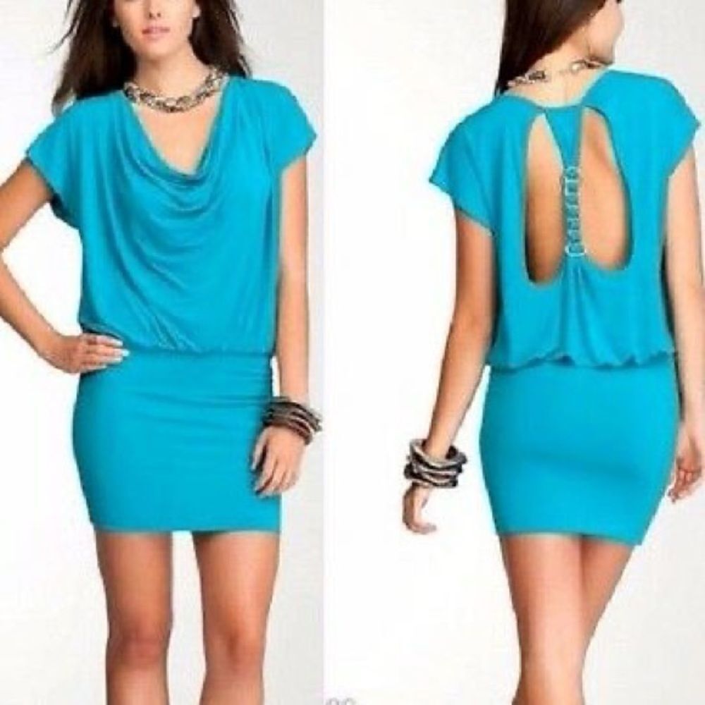 ✨HP✨bebe cutout back drape neck dress✨